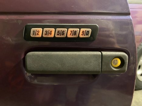 Keypad 10.jpg