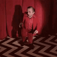1746684713350.gif