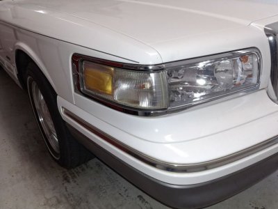 Town Car lens pattern.jpg