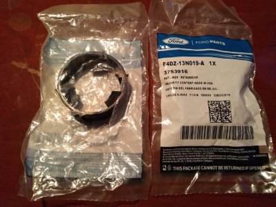 Retainer ring.jpg