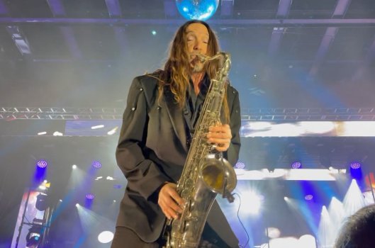 sax.JPG