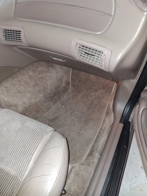 Floor mat.jpg